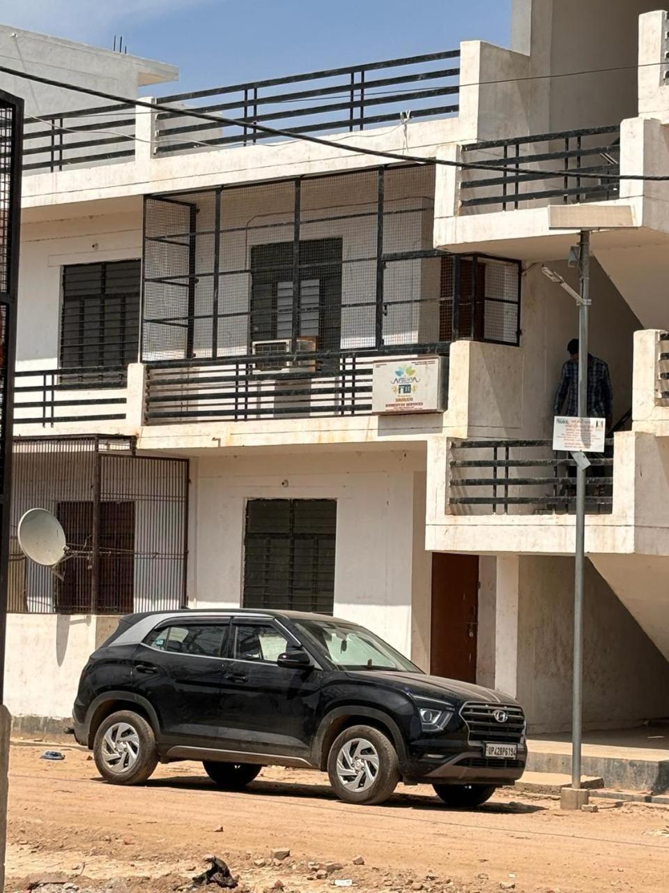 Sriram Homestay 01 Km To Sri Ram Mandir Ayodhya Exterior foto
